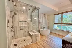 130 Cherokee Rd, Charlotte, NC 28207 - Photo 12