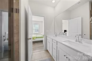 4491 Potters Wheel Dr, Fort Mill, SC 29715 - Photo 16