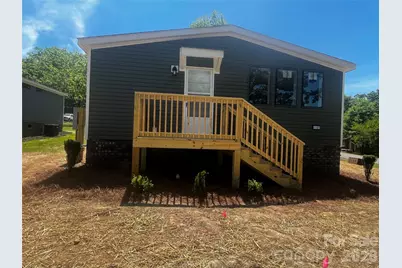 1101 Marion Street, Lancaster, SC 29720 - Photo 2