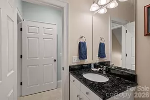 13621 Robert Walker Dr, Davidson, NC 28036 - Photo 32