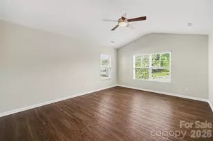 2021 Sonoma Valley Dr, Charlotte, NC 28214 - Photo 16