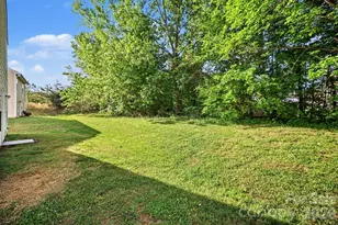 2021 Sonoma Valley Dr, Charlotte, NC 28214 - Photo 26