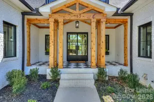 153 High Hills Dr, Mooresville, NC 28117 - Photo 4
