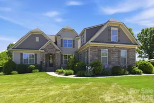 5040 Barcroft Dr, Fort Mill, SC 29707 - Photo 2