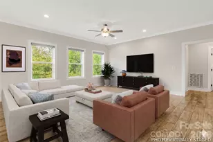 17 Baxter Woods Ln, Candler, NC 28715 - Photo 14