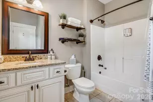 20 Byrdcliffe Ln, Asheville, NC 28805 - Photo 24