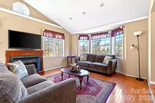 106 Chapel St, Spruce Pine, NC 28777 - Photo 14