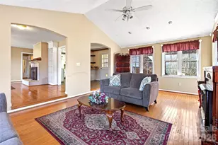 106 Chapel St, Spruce Pine, NC 28777 - Photo 10