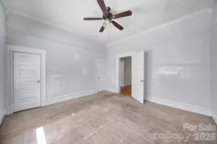 815 Parkwood Ave, Charlotte, NC 28205 - Photo 14