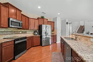 2652 Southern Trace Dr, Waxhaw, NC 28173 - Photo 8