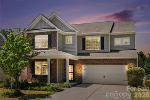 2652 Southern Trace Dr, Waxhaw, NC 28173 - Photo 2
