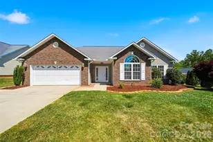 1834 Terrain Dr NW, Conover, NC 28613 - Photo 2