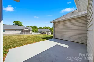 1834 Terrain Dr NW, Conover, NC 28613 - Photo 32