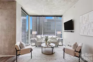 210 N Church St, Charlotte, NC 28202 - Photo 4