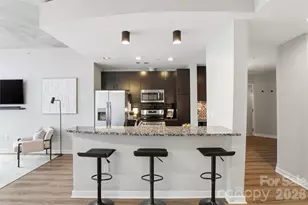 210 N Church St, Charlotte, NC 28202 - Photo 8