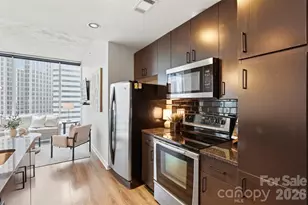 210 N Church St, Charlotte, NC 28202 - Photo 10