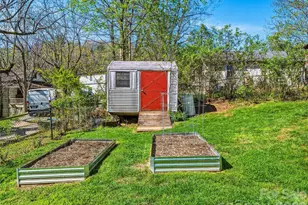 125 Lower Edgewood Rd, Candler, NC 28715 - Photo 22