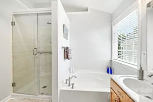 9943 Gray Dove Ct, Charlotte, NC 28216 - Photo 26
