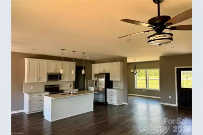 130 Oak Pointe Lane, Wilkesboro, NC 28697 - Photo 24
