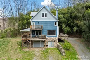 22 Pear Tree Ln, Leicester, NC 28748 - Photo 2
