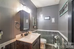 104 Bright Ave, Bessemer City, NC 28016 - Photo 18