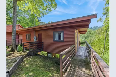299 Blue Ridge Parkway, Bryson City, NC 28713 - Photo 18