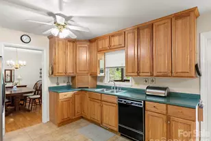 32 Westridge Dr, Asheville, NC 28803 - Photo 14