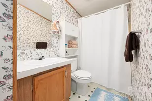 66 Green Oak Rd, Asheville, NC 28804 - Photo 22