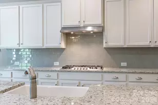 6704 Montgomery Rd, Lake Wylie, SC 29710 - Photo 10