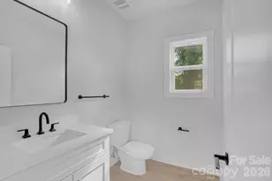 224 Columbia St, Gastonia, NC 28054 - Photo 16