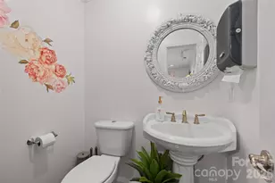 119 Friendly Ln, Asheville, NC 28806 - Photo 32