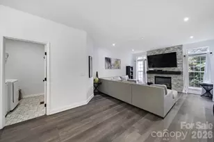 9954 Mitchell Glen Dr, Charlotte, NC 28277 - Photo 16