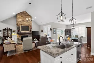 3757 Laurel Park Hwy, Hendersonville, NC 28739 - Photo 18