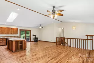 129 Cash Phillips Dr, Mars Hill, NC 28754 - Photo 18