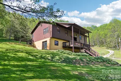 129 Cash Phillips Drive, Mars Hill, NC 28754 - Photo 4