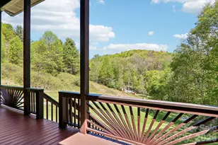 129 Cash Phillips Dr, Mars Hill, NC 28754 - Photo 2