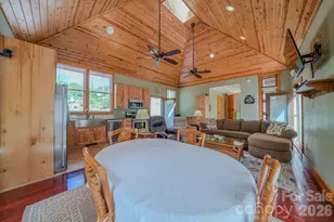 426 Cook Town Rd, Bakersville, NC 28705 - Photo 10
