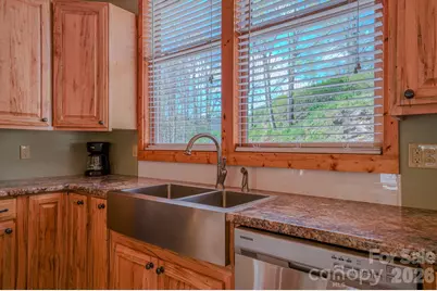 426 Cook Town Road, Bakersville, NC 28705 - Photo 12