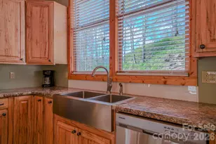 426 Cook Town Rd, Bakersville, NC 28705 - Photo 12