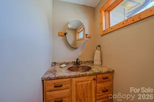 426 Cook Town Rd, Bakersville, NC 28705 - Photo 20