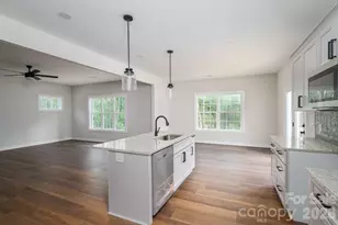 17 Tennyson Dr, Taylorsville, NC 28681 - Photo 12