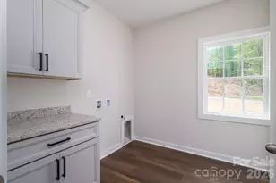 17 Tennyson Dr, Taylorsville, NC 28681 - Photo 32