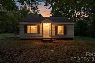 515 E Torbush Dr, Salisbury, NC 28144 - Photo 2
