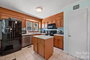3306 Tamworth Ln, Gastonia, NC 28052 - Photo 12
