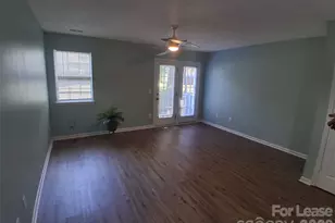 1786 Forest Side Ln, Charlotte, NC 28213 - Photo 6