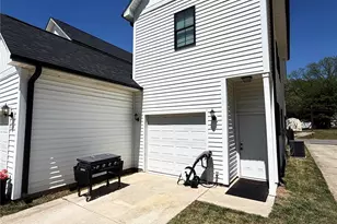 229 W G St, Kannapolis, NC 28081 - Photo 20