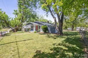 40 Oakley Rd, Asheville, NC 28803 - Photo 2