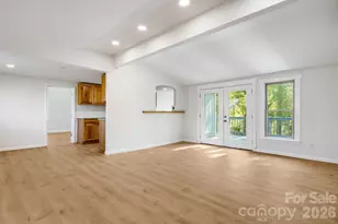 21 Oak Hill Dr, Asheville, NC 28806 - Photo 4