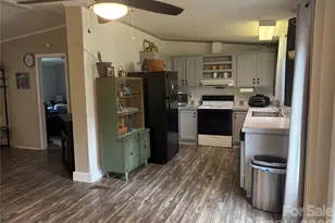 5507 Sandy Creek Ct, Newton, NC 28658 - Photo 10