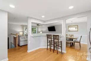 6723 Rollingridge Dr, Charlotte, NC 28211 - Photo 10